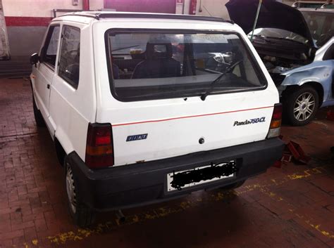 Fiat Panda 750 FIRE ristilizzata, vista posteriore