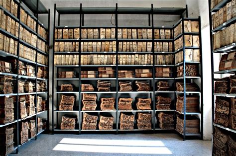 Interfaccia digitale di un archivio storico teatrale