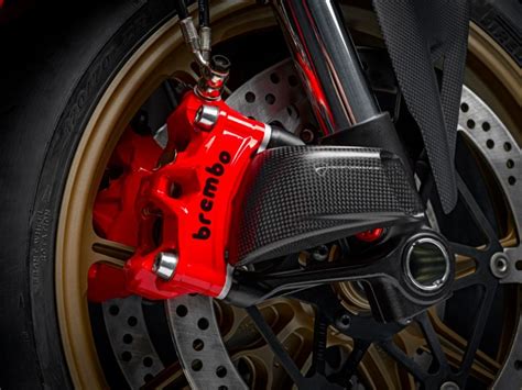 Freni Brembo bi-material con pinze rosse della Mégane R.S. Ultime