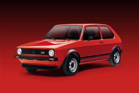 Volkswagen Golf GTI MK1 (1976) e l'attuale Golf GTI Edition 50 a confronto