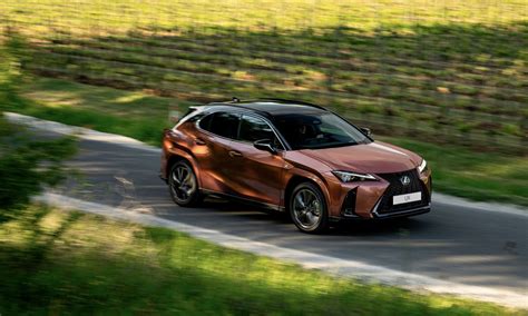Confronto dimensionale Lexus UX e concorrenti
