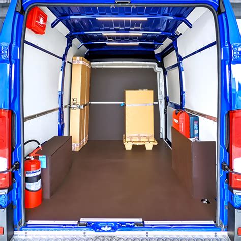 Corretta disposizione del carico su un furgone