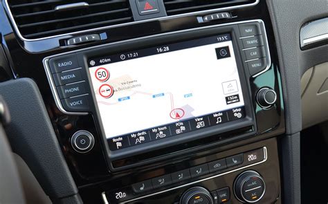 Volkswagen Golf 7 infotainment system