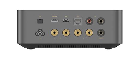 Immagine di un moderno DAC esterno con connessioni multiple