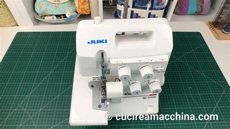 Tessuti rifiniti con tagliacuci Juki
