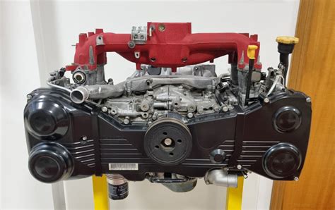 Motore Boxer 2.5 turbo della WRX STI