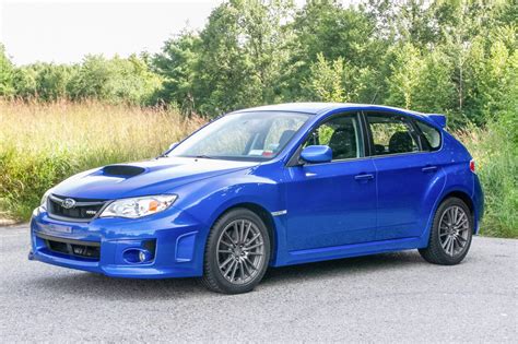 Subaru Impreza hatchback design
