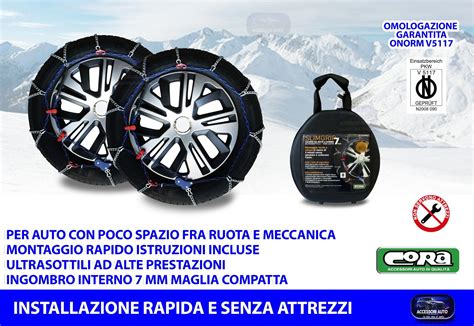 catene da neve montate su un'auto Suzuki S-Cross
