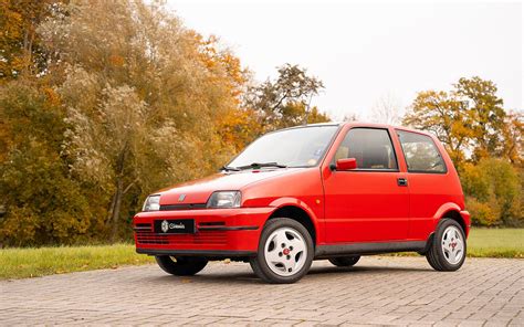Fiat Cinquecento Sporting in primo piano