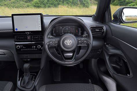 Toyota Yaris 1999-2003 dashboard