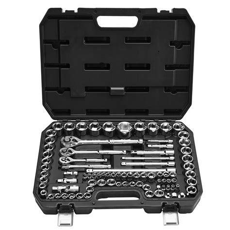 Set di bussole e accessori per chiavi a croce e cricchetti