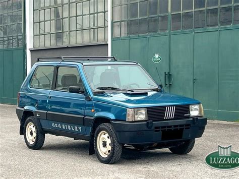 Fiat Panda 4x4 Sisley in ambiente naturale