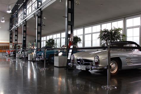Il Museo Mercedes-Benz di Stoccarda