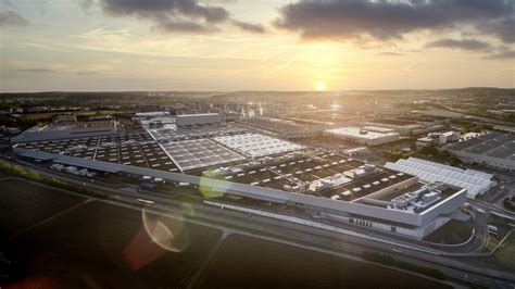 La Factory 56 a Sindelfingen: il futuro della produzione automobilistica