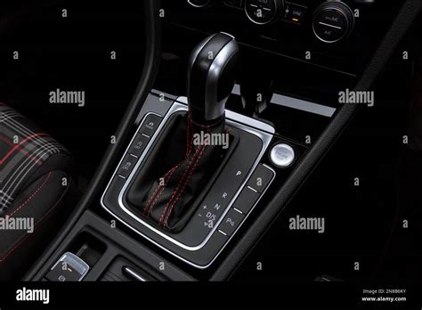 Volkswagen Golf GTI DSG transmission