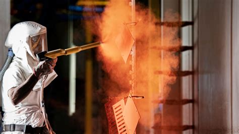 Dettaglio dei materiali riciclabili e verniciatura a polvere della scocca Smart