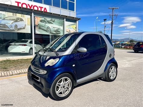 Smart City Coupé con i nuovi fari anteriori