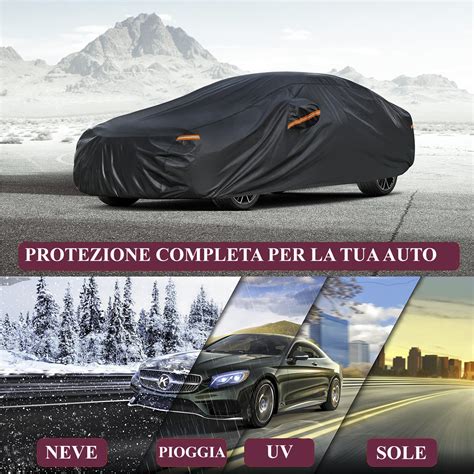 Dettaglio di un telo copriauto in poliestere felpato