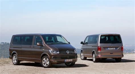 Confronto tra le versioni Multivan, Caravelle e Transporter per la conversione