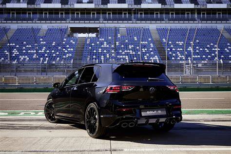Volkswagen Golf Serie 7 R in azione
