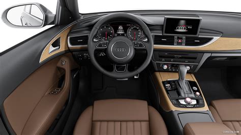 Panoramica degli interni Audi A6 C7