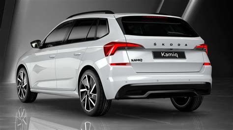 Skoda Kamiq Black Dots posteriore