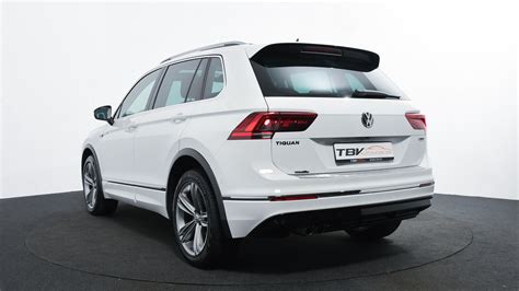 Volkswagen Tiguan 2.0 TDI 190 CV R-Line in azione