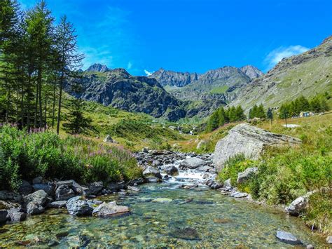 Sorgente del fiume Po a Pian del Re