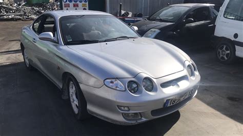 Hyundai Coupe 2001 personalizzata