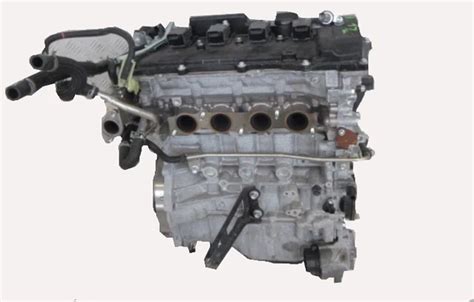 Dettaglio motore Toyota C-HR 1.2 Turbo