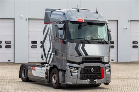 Renault Trucks T in strada