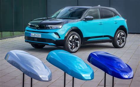 Design esterno di un Opel Mokka moderno