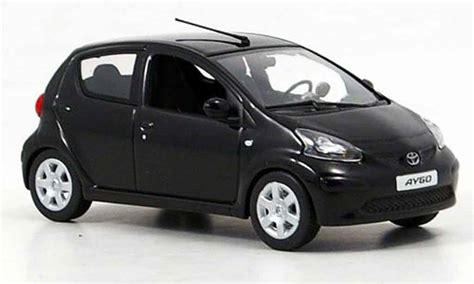 Modellino Toyota Aygo in scala