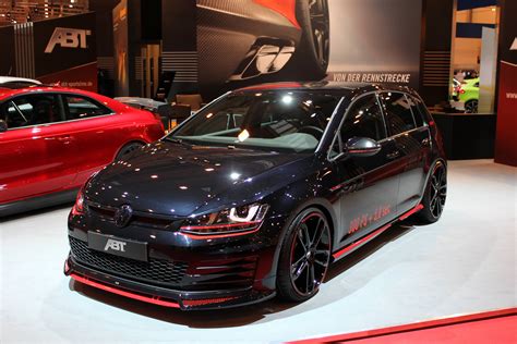 Volkswagen Golf GTI 7 tuning panoramica