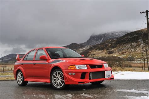 Mitsubishi Lancer Evolution VI su strada