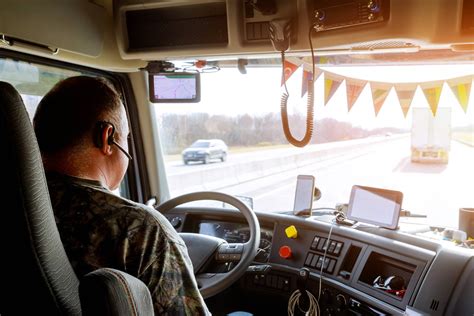 Innovazioni nei sistemi di sterzo dei camion