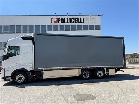 Veicoli industriali con allestimenti speciali