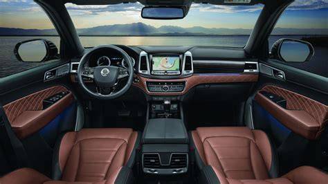 SsangYong Rexton 2017 interni