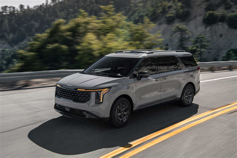 Design esterno della Kia Carnival