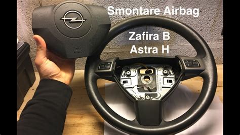 Volante Opel Zafira con comandi