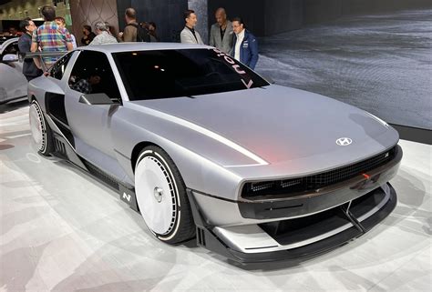 Concept car Hyundai HCD-8