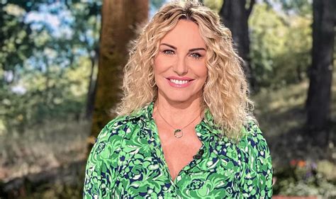 Antonella Clerici e Fabrizio Biggio in un momento di dialogo televisivo