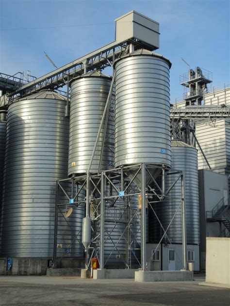 Esempio di silos interni spiralati