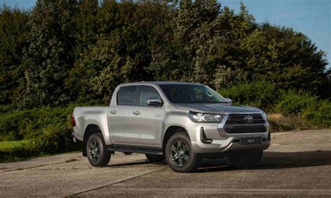 Dettaglio del telaio robusto di un Toyota Hilux