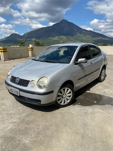 Volkswagen Polo 2006 frontale e posteriore