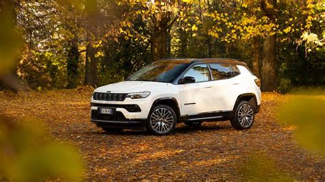 Esempi di allestimenti e optionals per Jeep Compass