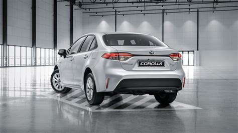 Toyota Corolla vantaggi svantaggi