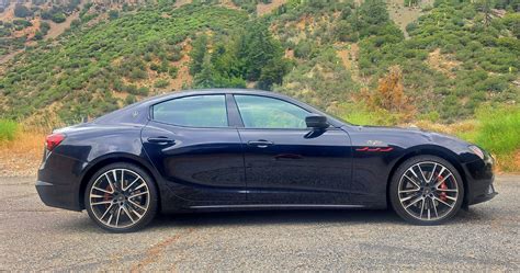 Maserati Ghibli Trofeo posteriore