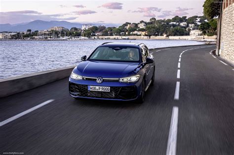 Vari modelli Volkswagen con vernice Reef Blue