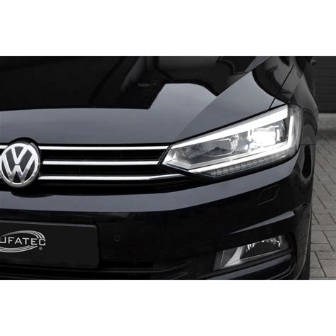 Dettaglio fari a LED della Volkswagen Touran